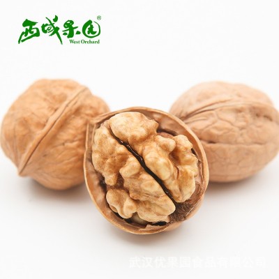 西域果园新疆纸皮烤核桃草本味精选阿克苏185纸皮核桃2500g包邮图5