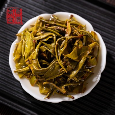 云南普洱茶厂家直发西双版纳班章古树生茶回甘生津散茶袋装批发图4