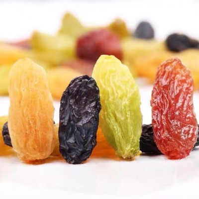 新疆四色混合葡萄干批发500g 水洗黑加仑红绿香妃树上黄葡萄干图3